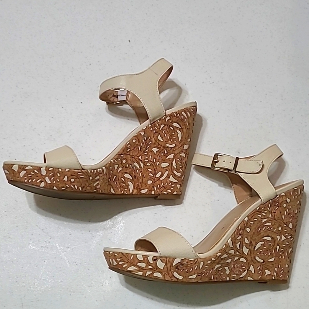 Jessica Simpson Cork & Cream Platform Wedge Sandals size 11 - Picture 2 of 16